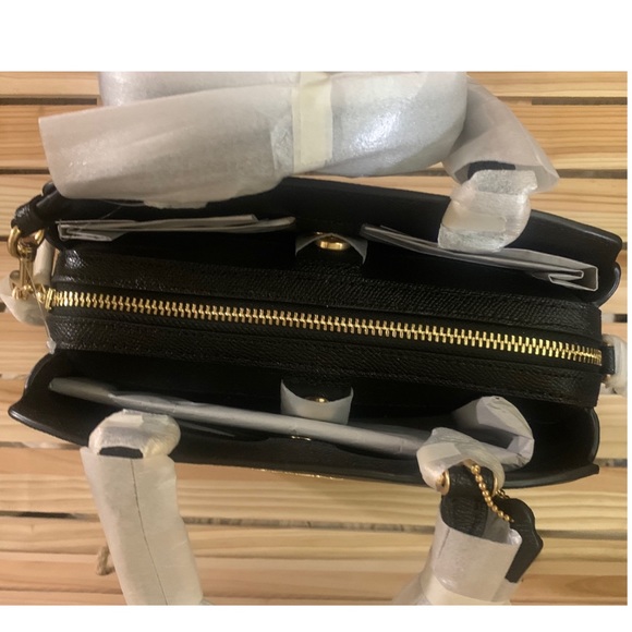 Coach Purse 👜 - Picture 2 of 4